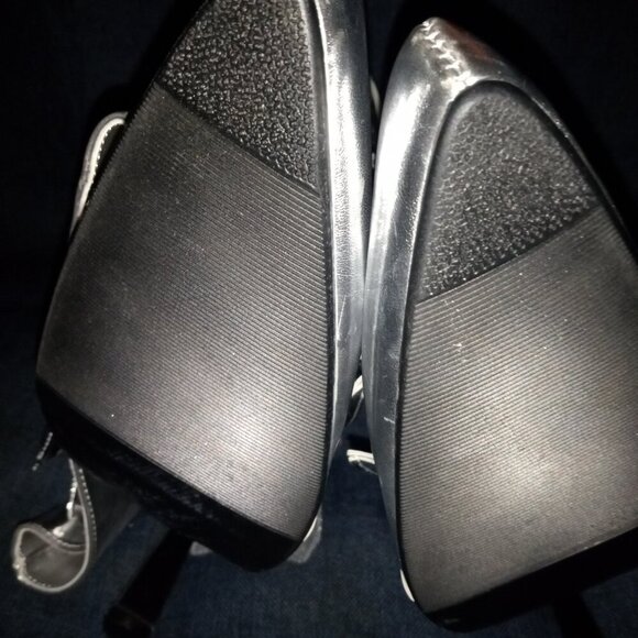 AZALEA WANG " PERFECT STORM " SILVER LIGHTNING BOLT DETAIL BOOT(BRAND NEW !!!!!! - Picture 7 of 7